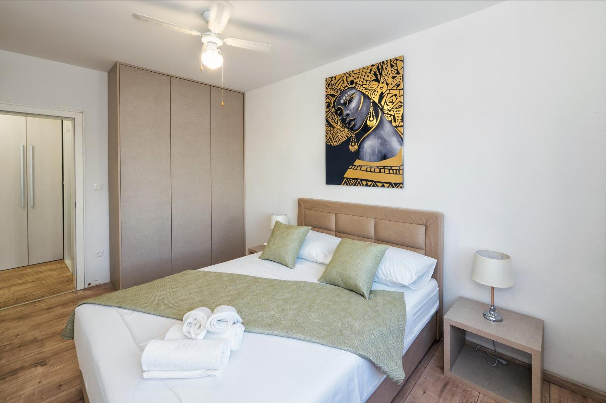 Spinut Sunset 3Bd Apartment - Sea View Balcony & Quiet Area Split Exterior photo